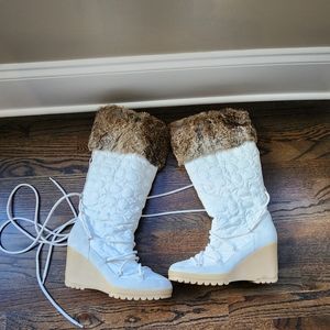 Coach quilted white winter boots size 10